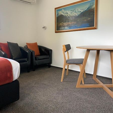Alpine Motel Уанака Екстериор снимка