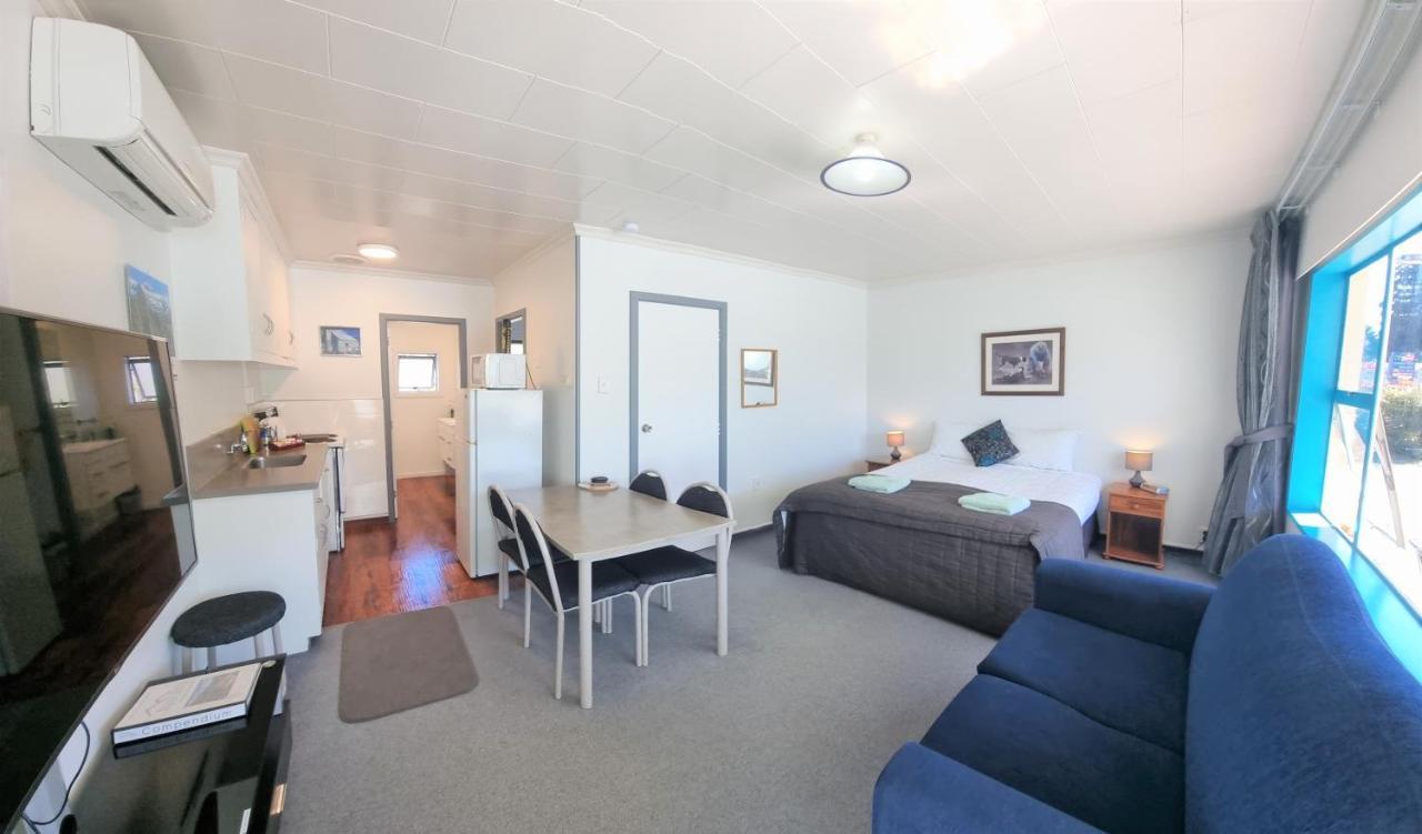 Alpine Motel Уанака Екстериор снимка
