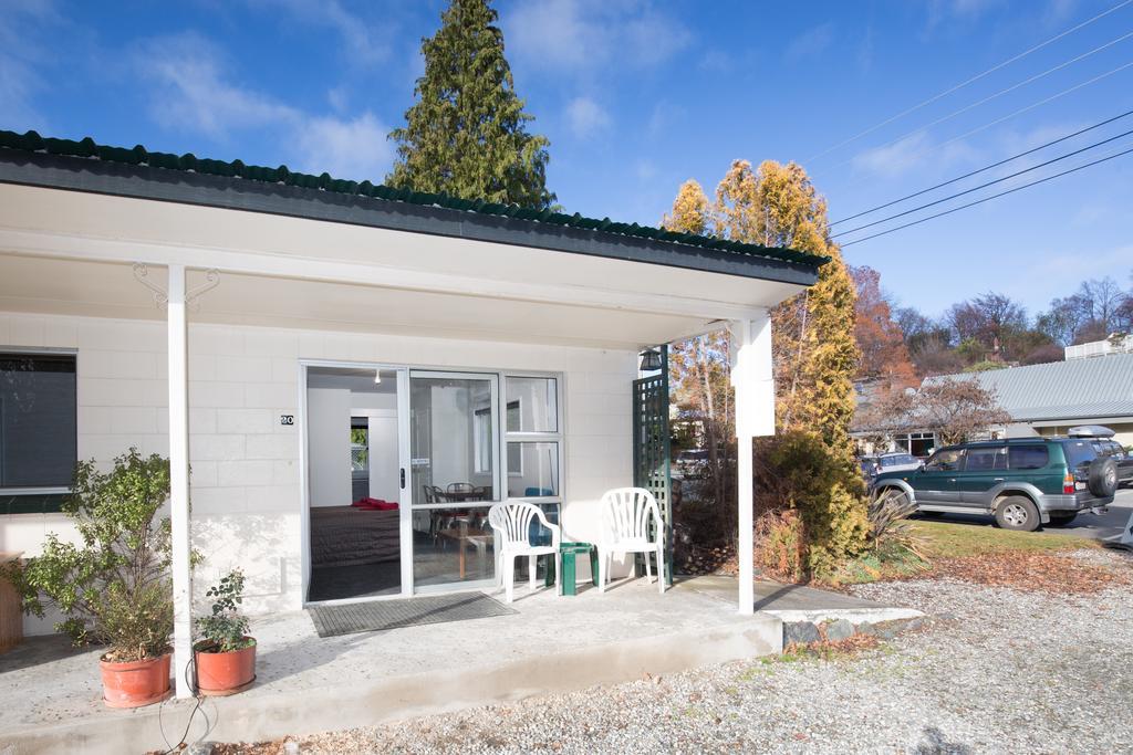 Alpine Motel Уанака Екстериор снимка
